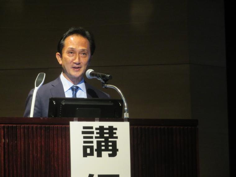 【講演】中納治久主任教授が第14回 夏の口唇裂・口蓋裂矯正治療勉強会（若夏矯）にて講演されました